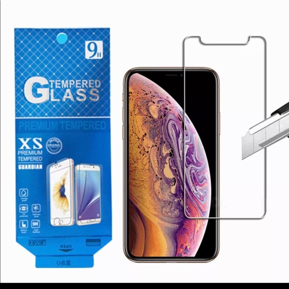 **iPhone XR, 11, 12/12 Pro Screen Protector - Picture 10 of 13